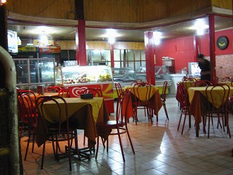 Strasse des 18. Septembers, Salatrestaurant
                        (02)