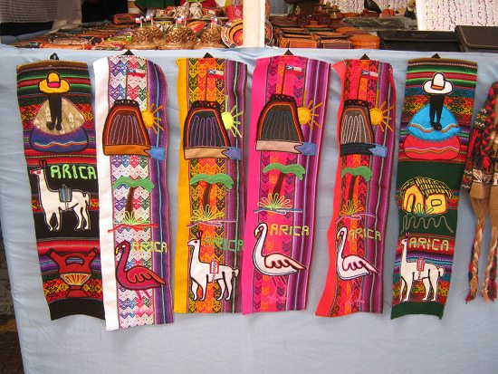 Webereien (Wandbeh�nge) mit Motiven
                                aus der Region Arica
