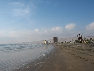 La bah�a de la playa Chinchorro
                                  01