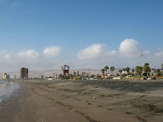 La bah�a de la playa Chinchorro
                                  02