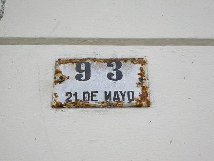 Die Bahnstation der Z�ge von Arica nach La
                        Paz, die Hausnummer Passage 21. Mai Nr. 93