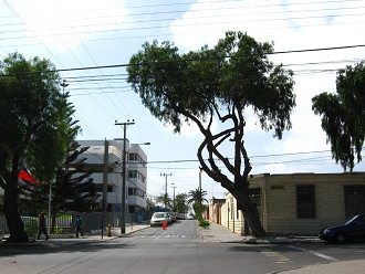Kreuzung Encalada-Strasse mit
                                Juan-No�-Strasse