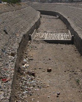 San-Jos�-Fluss von Arica, das trockene
                          Flussbett, Nahaufnahme