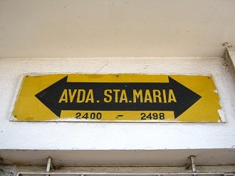 Santa-Maria-Allee, das Strassenschild zeigt
                        den H�userblock Nr. 24 an