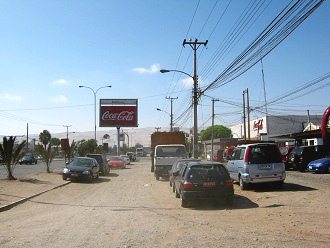 Santa-Maria-Allee, die Firma Coca Cola, die
                        Leuchtreklame