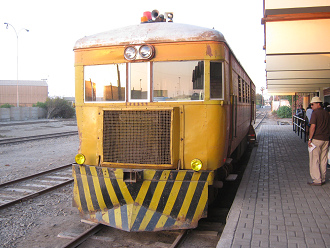 Arica, die Front des
                                    Triebwagens
