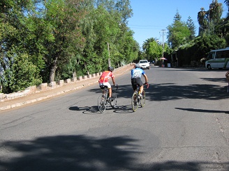 Ciclistas subiendo