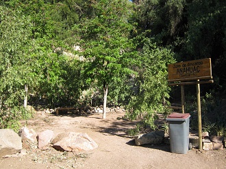 Zona de descanso "Anahuac"
                          cerca el r�o