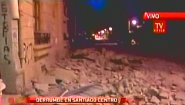 Santiago,
                Zentrum mit Tr�mmerstrassen [28]