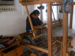 Jos� tejiendo 01