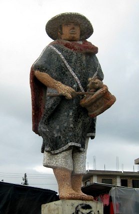 Das Denkmal, Nahaufnahme