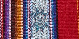 Tischdeckenmuster-Detail, Sonne
                                  in Blau