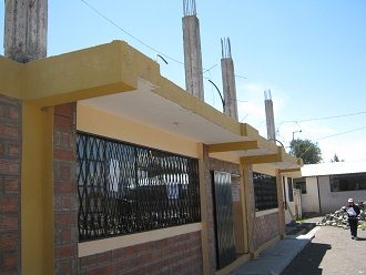 Das Gemeindehaus von
                                          Salasaca (Salasaka)