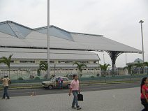 Guayaquil, der Metrov�a-Terminal Daule,
                          Panoramafoto 03
