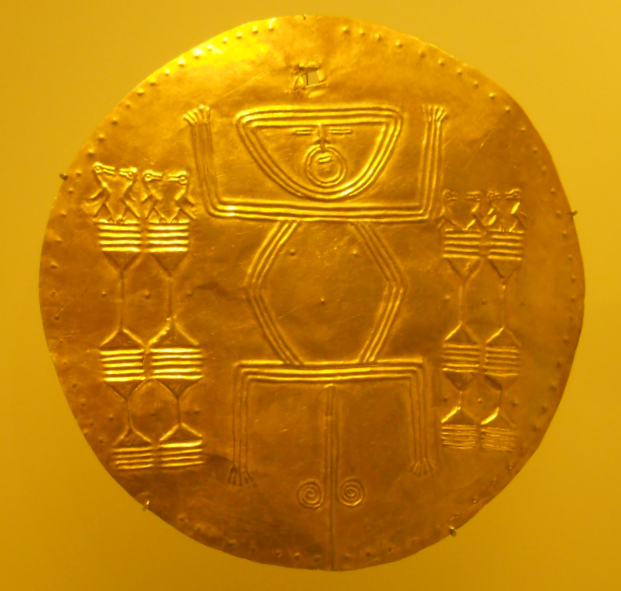 The Last Time of San Agust�n Culture, gold
                        plate with an extraterrestrial god with no
                        visible forehead with rectangular eyes 02