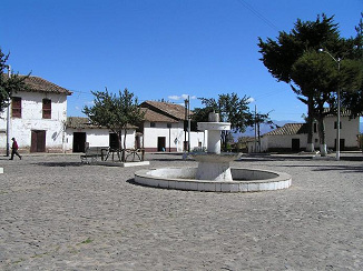 Quinua,
                        Zentralplatz