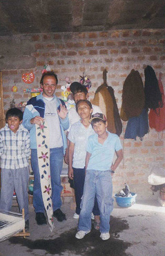 Gruppenfoto mit Ciriaco Sosa und Michael
                        Palomino 02