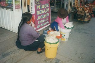Jiron Grau: Natives (span. ind�genas)
                        selling cheese on the street