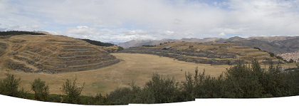 Cusco
                        Sacsayhuam�n: Die Aussicht auf Sacsayhuam�n vom
                        kleinen Steinbruch aus, Panorama