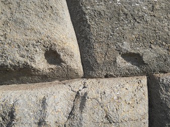 Cusco Sacsayhuam�n, Mauer mit geschnittenen Steine, Detail 1
