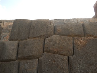Cusco, Sacsayhuam�n, erste Terrassenstufe, Seitenmauer, Detail 09