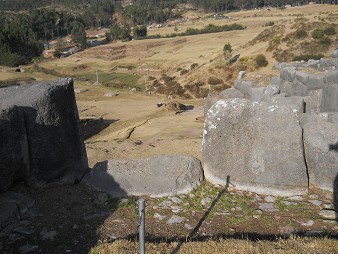 Cusco, Sacsayhuam�n, erste Terrassenstufe, Kronsteine 06