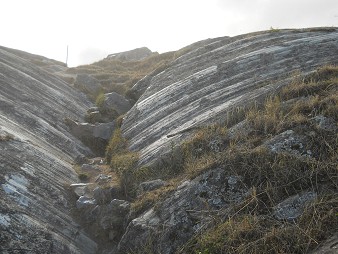 Sacsayhuam�n (Cusco), die grossen B�gen der abgeflachten Felsen auf dem abgeflachten H�gel 06