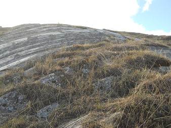 Sacsayhuam�n (Cusco), die grossen B�gen der abgeflachten Felsen auf dem abgeflachten H�gel 07