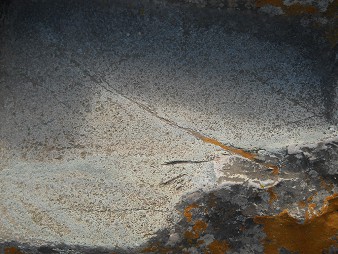 Sacsayhuam�n (Cusco), der gigantische Mehrfachthron auf dem abgeflachten H�gel, Gravuren, Ritzungen, oder Schleifspuren 05