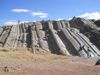 Sacsayhuam�n (Cusco), Rutschbahnen 8