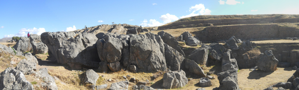 Sacsayhuam�n (Cusco), big quarry 01, group of giant stones with cuts and thrones etc., panorama