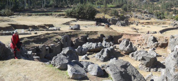 Sacsayhuam�n (Cusco), big quarry, "chaos area", panoramafoto
