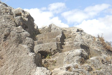 Der Treppen- und Thronfelsen "Chinchana grande" (Treppenfelsen) Teil 1: Die zweite Treppe
