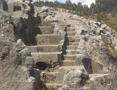 Details vom Treppen- und Thronfelsen "Chinchana grande" Teil 2 (rechts): Treppen