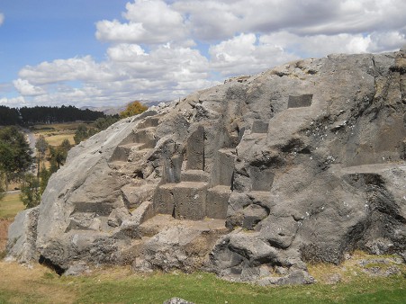 Cusco Sacsayhuam�n, Treppen- und Thronfelsen "Chinchana grande", Ansicht 04
