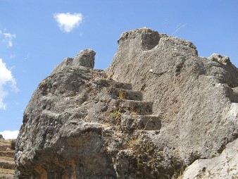 The rock of stairs and thrones "Chinchana grande" (rock of stairs) part 1: stairs 1 zoom