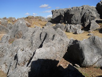 Cusco Sacsayhuam�n 10, Chaosbereich, geschmolzene Steine 08