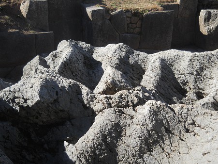Cusco Sacsayhuam�n 10, Chaosbereich, gewellter, geschmolzener Stein