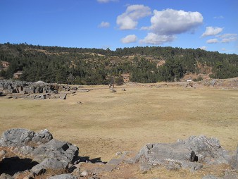 Cusco Sacsayhuam�n, das Amphitheater 04