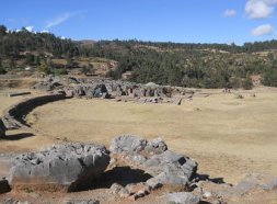 Cusco Sacsayhuam�n, el anfiteatro 03
