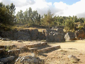 Cusco Sacsayhuam�n, el muro en el anfiteatro 01