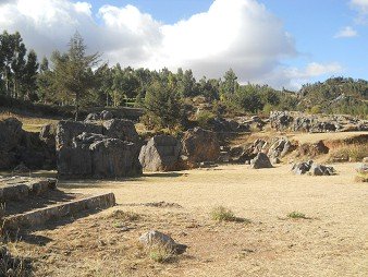 Cusco Sacsayhuam�n, el muro en el anfiteatro 02