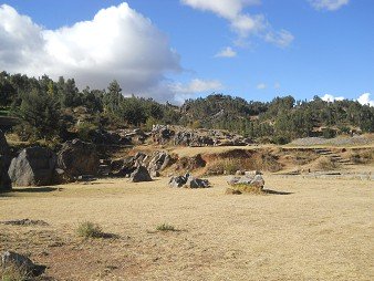 Cusco Sacsayhuam�n, el muro en el anfiteatro 03