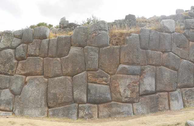 Cusco Sacsayhuam�n, Mauern am Ausgangsbereich, Panorama