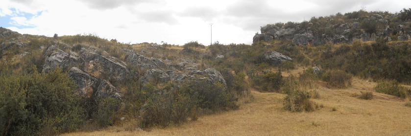 Cusco Sacsayhuam�n 14: Zone X (Laq'o, Laco, Mondtempel), Steinbruch mit Gigasteinen, Panorama