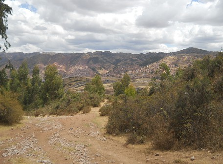 Cusco Sacsayhuam�n, Zone X (Laq'o / Laco): Der Weg geht abw�rts