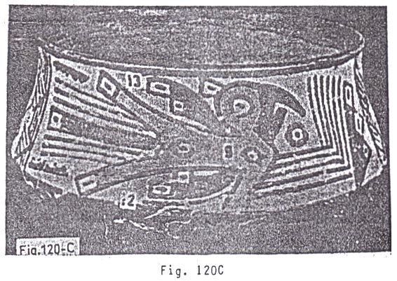 Fig. 120C:
                            cer�mica con ave con l�neas de energ�a 02