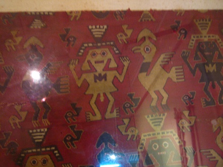 Stoff 01 der Chincha-Kultur, Detail
                              01