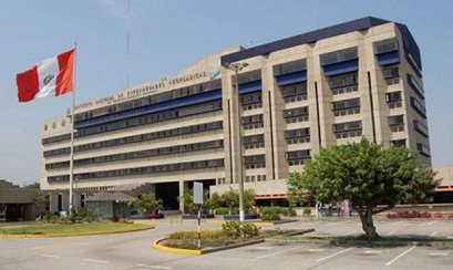 Hospital / cl�nica de
                              c�ncer "Neopl�sica" en Lima [1]
                              - en febrero 2017 salen curaciones de
                              c�ncer la primera vez con bicarbonato de
                              sodio - con la enfermera t�cnica que yo
                              estoy instruyendo desde 1 a�o