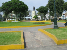 Caceres-Park, Eingang von westen her